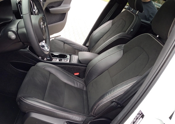 Volvo XC 40 cena 132600 przebieg: 20451, rok produkcji 2022 z Iława małe 667